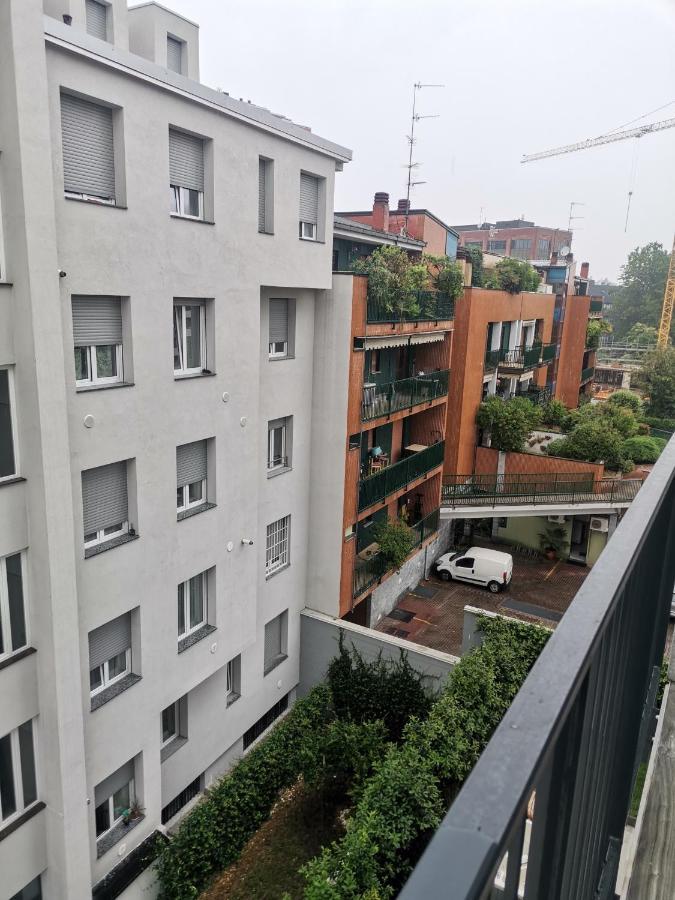 B&B Portello Le Terrazze 1 มิลาน ภายนอก รูปภาพ